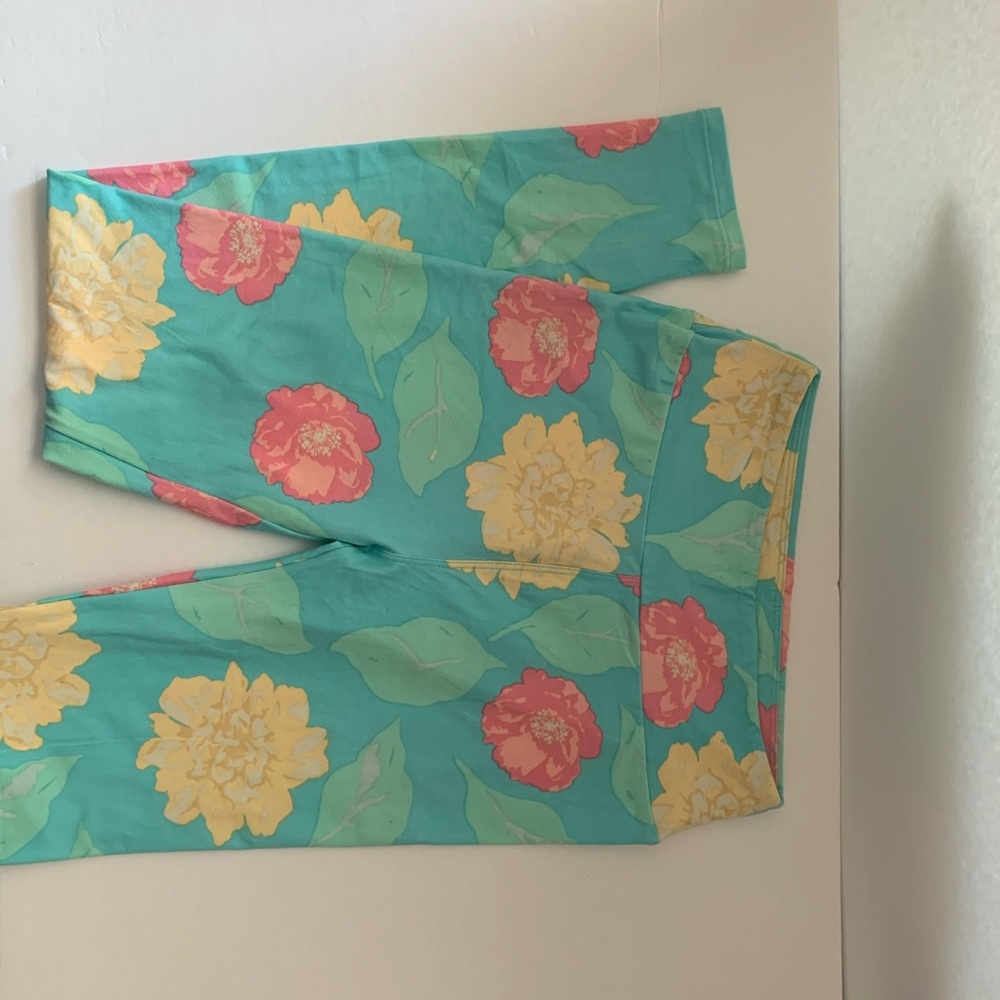 Lularoe Leggings - Picture 2 of 3
